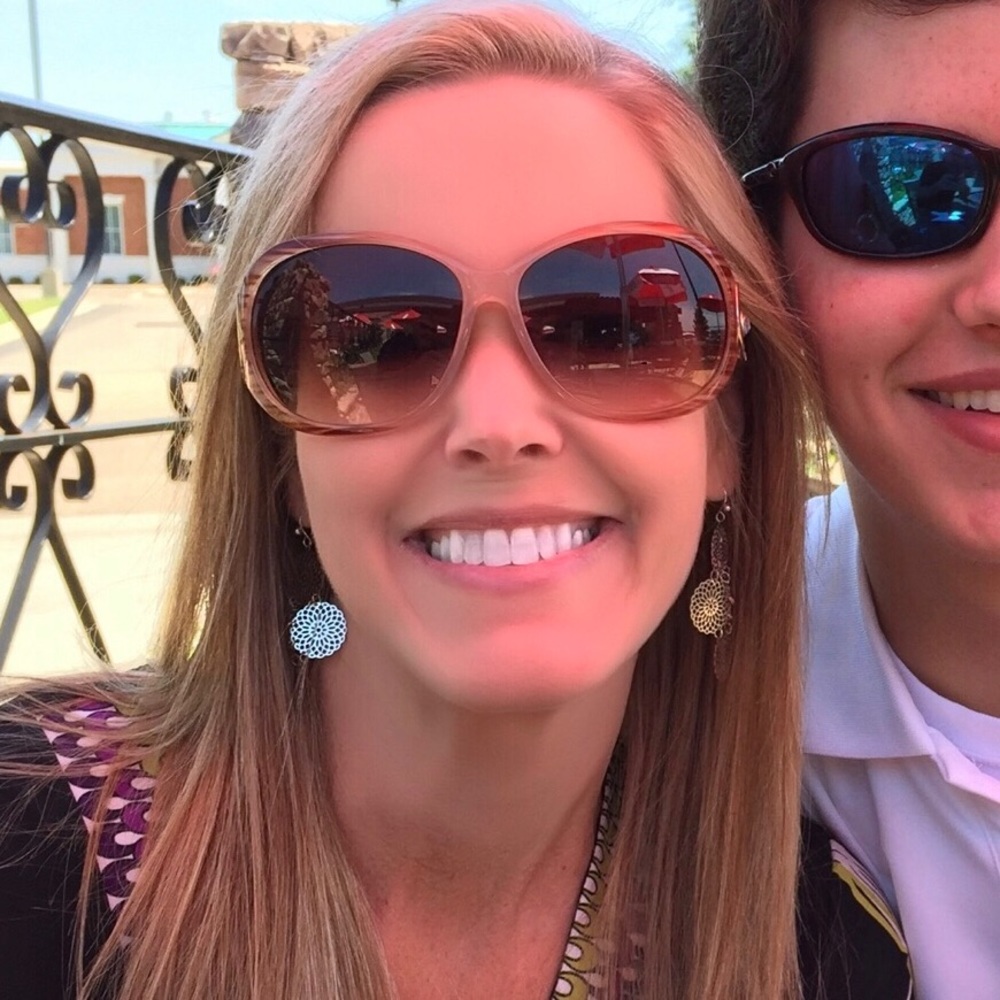 Meet your Posher, Karen